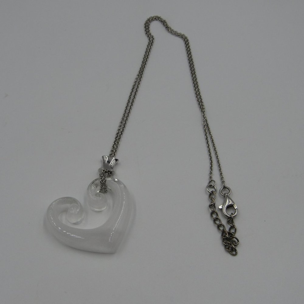 18" Sterling Silver White Heart Necklace Vintage - Picture 2 of 6